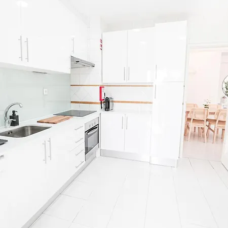 Beachside Breeze In Costa Da Caparica Apartment Almada